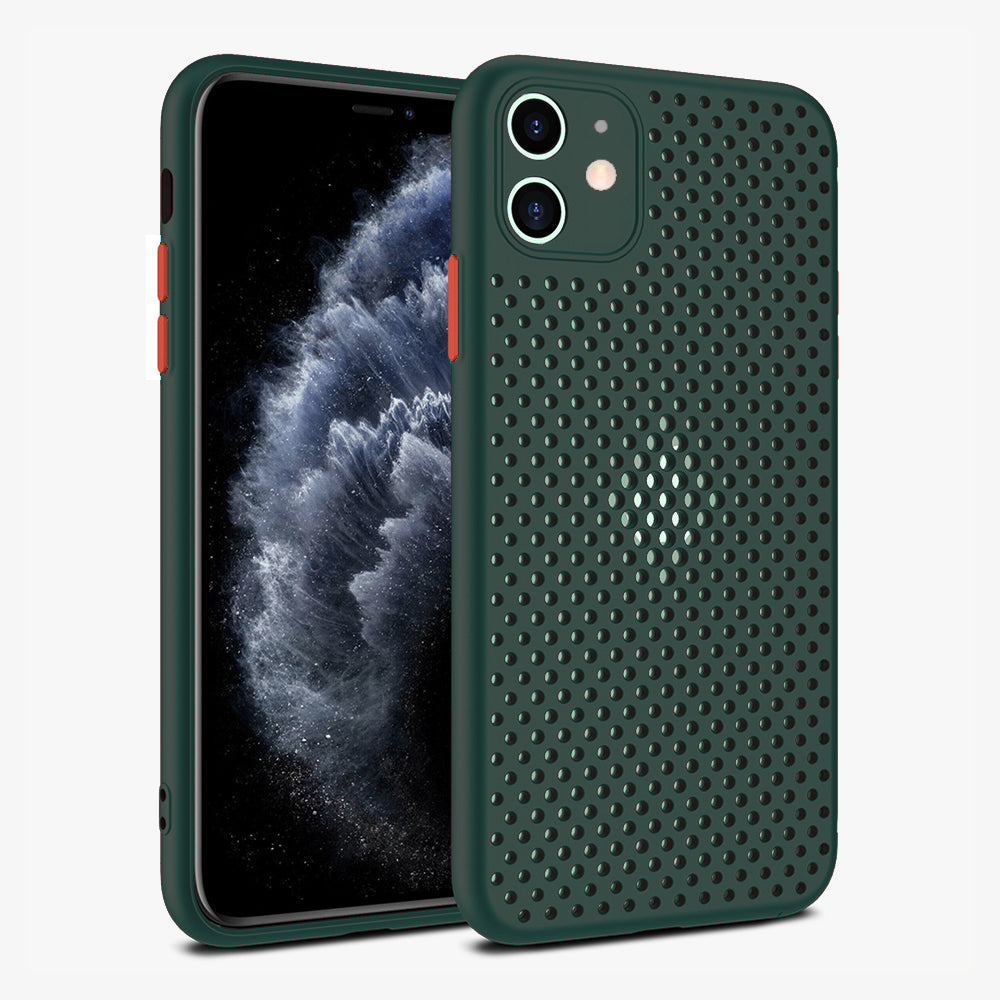 iPhone 11 siliconen hoesje met gaatjes - Donkergroen