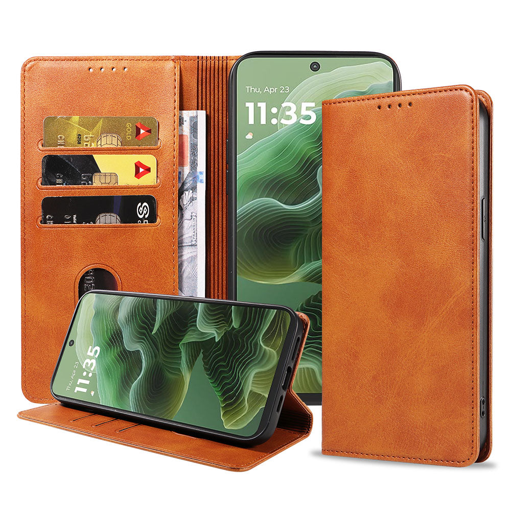 Geschikt voor Motorola Moto G35
  Telefoonhoesje Kunstleer met Magnetische sluiting en Pasjeshouder Bookcase
  met Klepje - Walletcase with Cardslot - Bruin - Smartphonica
