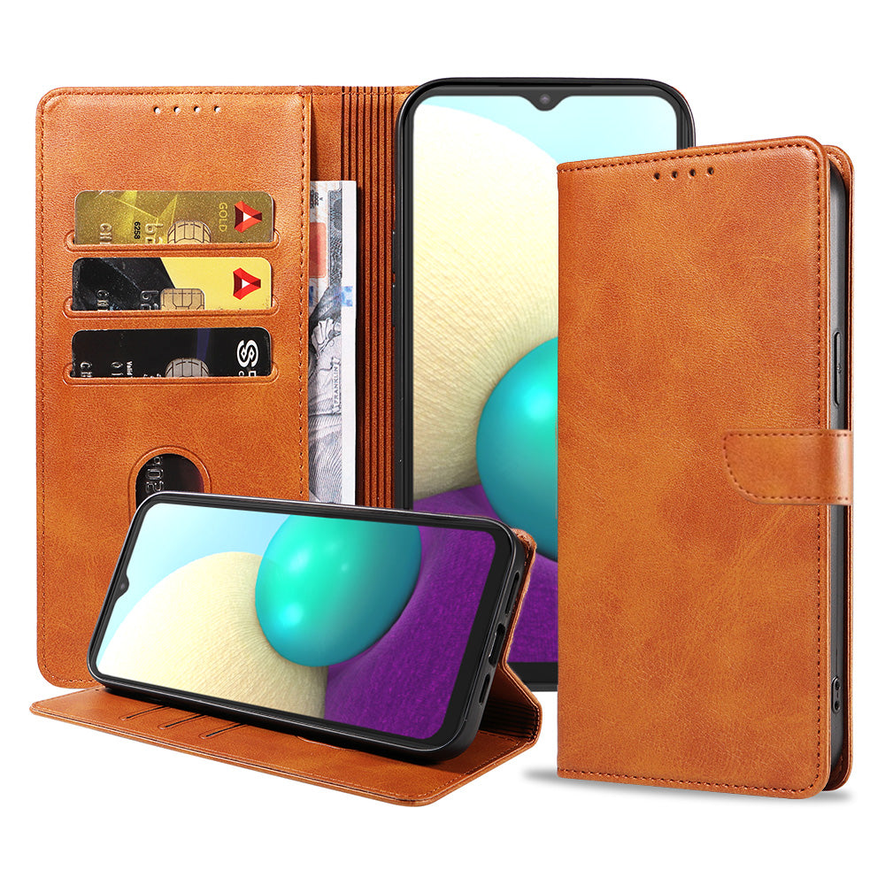 Geschikt voor Samsung
  Galaxy A02 Telefoonhoesje Kunstleer met Magnetisch lipje en Pasjeshouder Book
  Case met Klepje - Bruin - Smartphonica