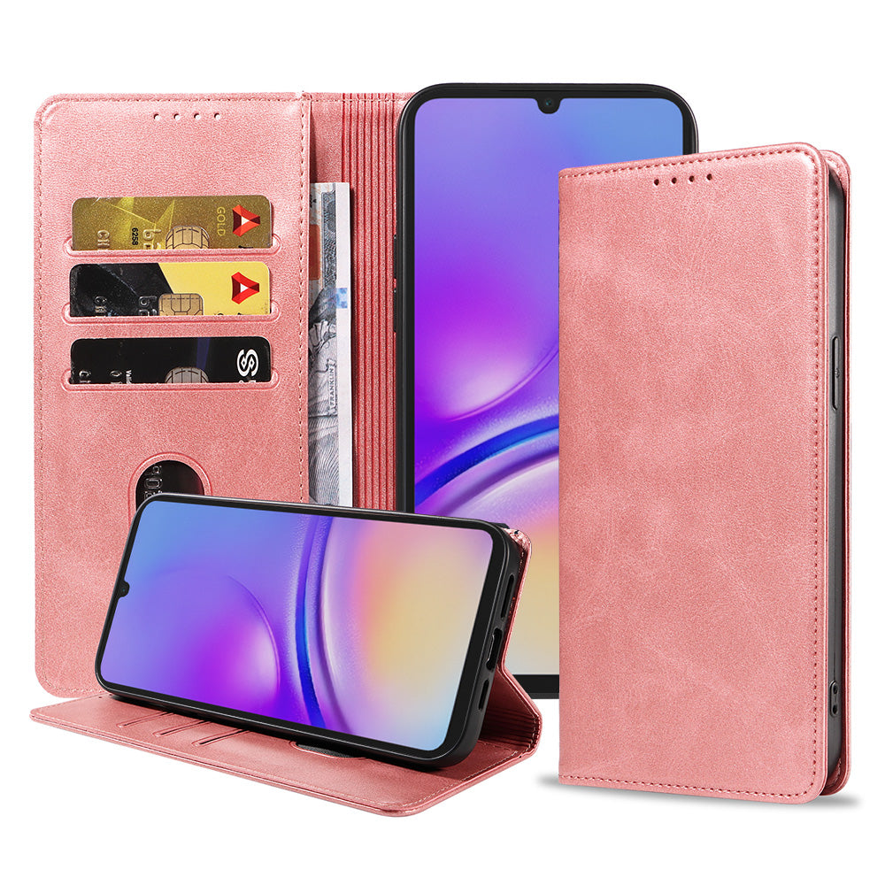 Telefoonhoesje Geschikt voor Samsung
  Galaxy A05 Kunstleer met Magnetische sluiting en Pasjeshouders Bookcase met
  Klepje - Roze