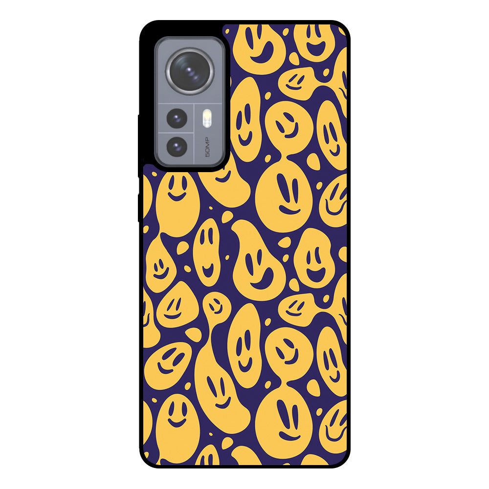 Telefoonhoesje
  Geschikt voor Xiaomi 12 met smiley opdruk - TPU backcover case emoji design -
  Paars Geel